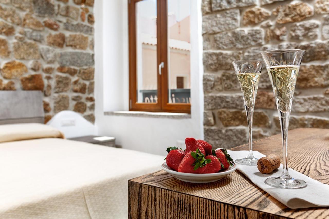 Il Busciolotto Hotell Santa Teresa Gallura Exteriör bild