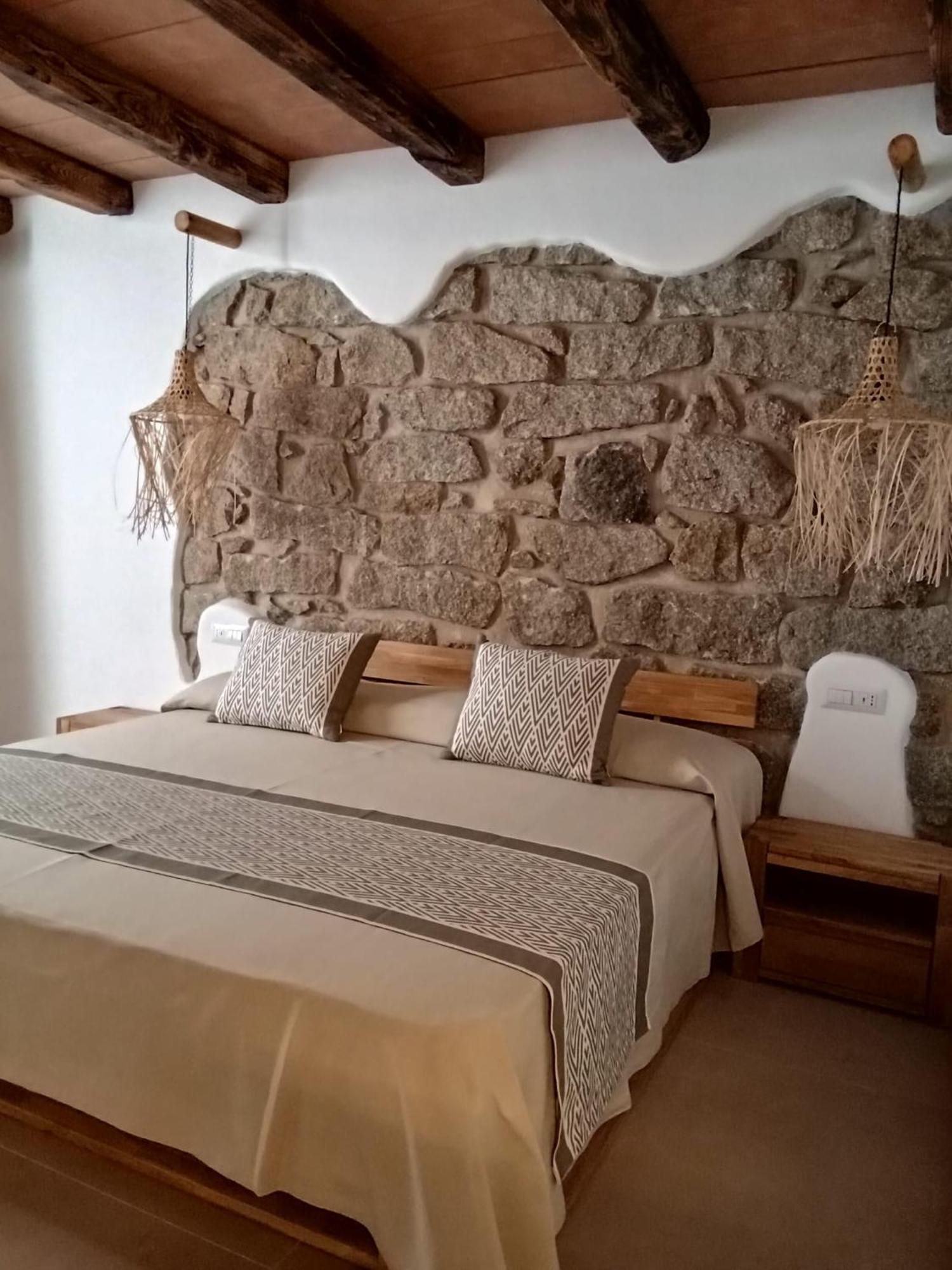Il Busciolotto Hotell Santa Teresa Gallura Exteriör bild
